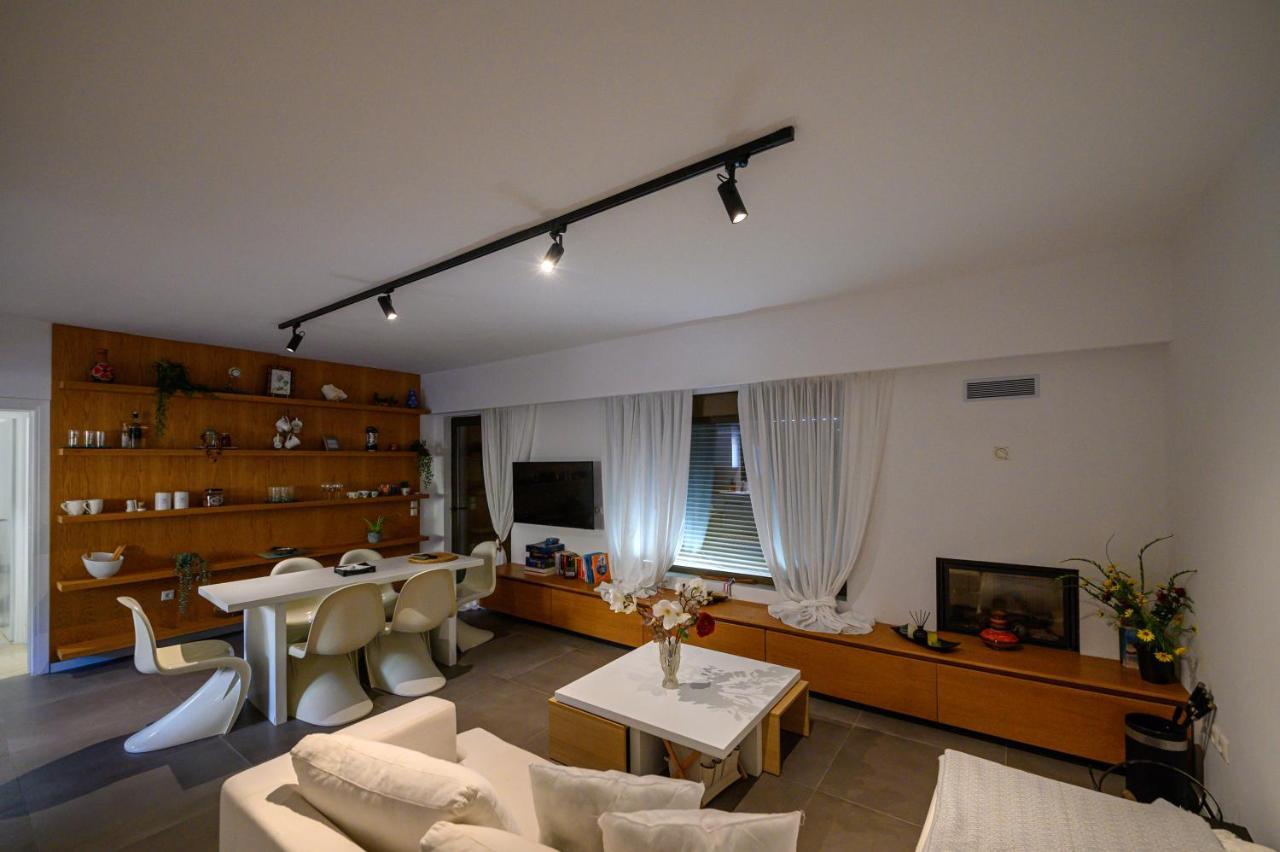 5 Meters From The Beach Chrani Exterior photo
