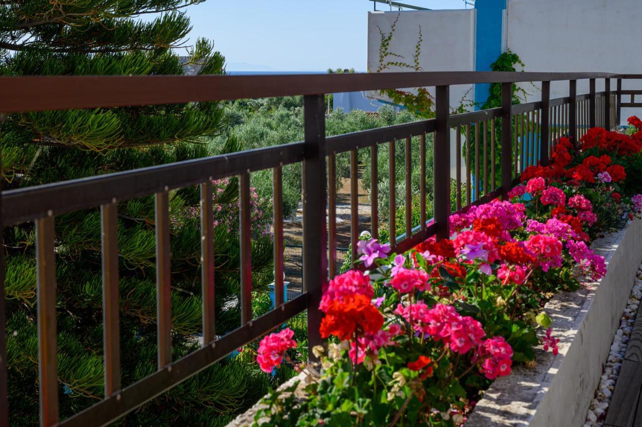 5 Meters From The Beach Chrani Exterior photo
